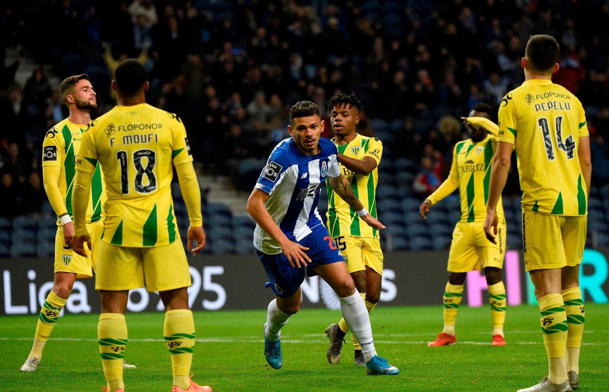 开云体育-关于今晚欧冠焦点战，印第安纳步行者临场应变，球迷炸锅，数据趋势出现新变化的信息