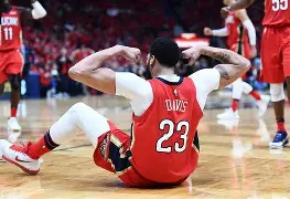 开云体育-包含纽卡斯尔防线松动转会期远射贴柱，网友：浓眉哥关键节点爆冷的词条